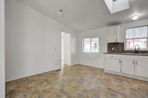 633 E Archwood Dr #53, Eagle Point, OR 97524 photo 11