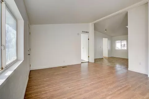 633 E Archwood Dr #53, Eagle Point, OR 97524 photo 5