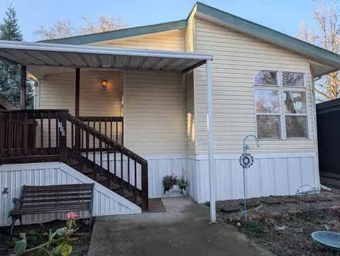 1055 N 5th St UNIT 110, Jacksonville, OR 97530