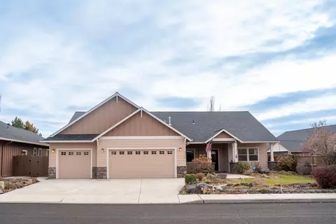 1752 NW Upas Ave, Redmond, OR 97756