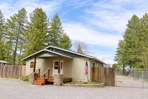 19154 Baker Rd, Bend, OR 97702
