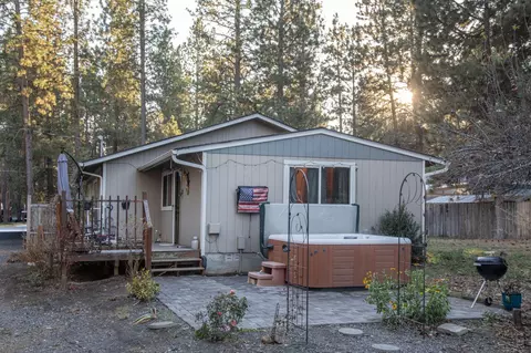 Exterior - 19154 Baker Rd, Bend, OR 97702 photo 3 of 6
