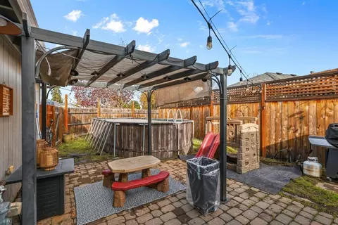 616 E Archwood Dr, Eagle Point, OR 97524 photo 40