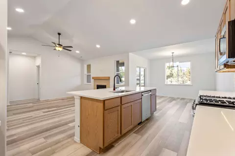 Other - 70085 Cayuse Dr, Sisters, OR 97759 photo 2 of 12