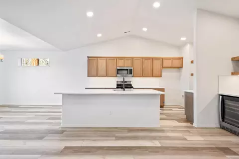 Other - 70085 Cayuse Dr, Sisters, OR 97759 photo 1 of 12