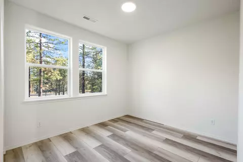 Other - 70085 Cayuse Dr, Sisters, OR 97759 photo 5 of 12