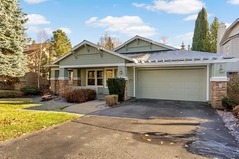 61624 Suttle Lake Ct SW, Bend, OR 97702