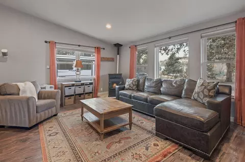 Living - 64564 Riverview Ave, Bend, OR 97703 photo 3 of 4
