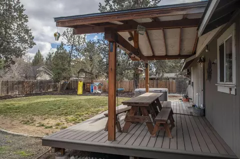 Exterior - 64564 Riverview Ave, Bend, OR 97703 photo 7 of 12