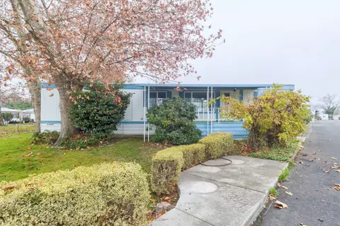 1241 Dowell Rd # 15, Grants Pass, OR 97527