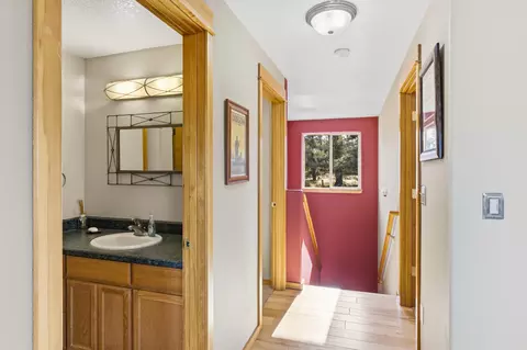 Entry Way - 62262 Chickadee Ln, Bend, OR 97701 photo 3 of 3