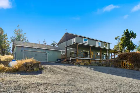 Exterior - 62262 Chickadee Ln, Bend, OR 97701 photo 8 of 15