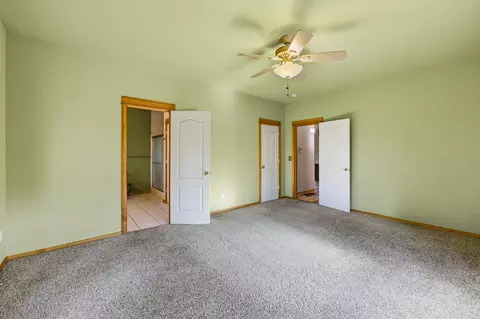 Bedroom - 62262 Chickadee Ln, Bend, OR 97701 photo 3 of 10