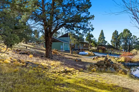 Exterior - 62262 Chickadee Ln, Bend, OR 97701 photo 11 of 15