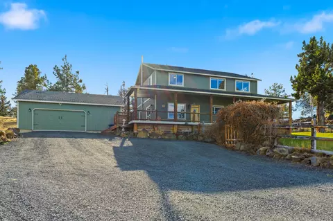 Exterior - 62262 Chickadee Ln, Bend, OR 97701 photo 6 of 15