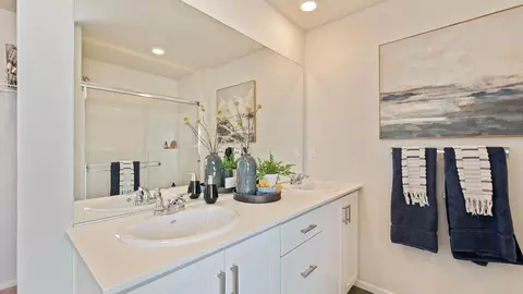 Bath - 20592 Button Brush Ave, Bend, OR 97702 photo 3 of 4