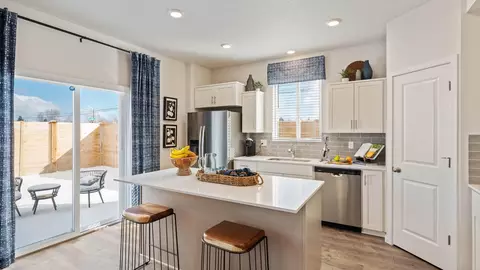 Kitchen - 20592 Button Brush Ave, Bend, OR 97702 photo 1 of 5