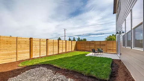 Exterior - 20592 Button Brush Ave, Bend, OR 97702 photo 2 of 3