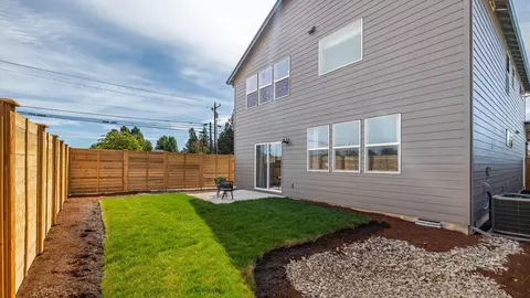 Exterior - 20592 Button Brush Ave, Bend, OR 97702 photo 3 of 3