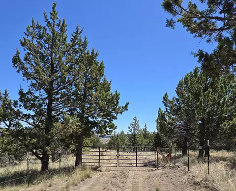 20102 Osprey Rd #800, Prineville, OR 97754