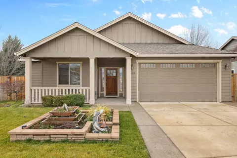 3609 Mallard Ln, Medford, OR 97504