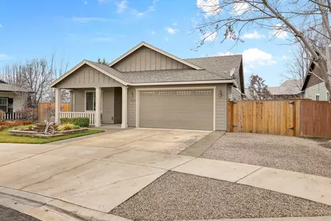 3609 Mallard Ln, Medford, OR 97504