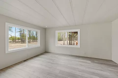 7240 Howard Rd, La Pine, OR 97739 photo 12