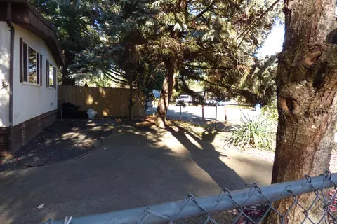 508 Bumblebee Ln, Cave Junction, OR 97523 photo 19