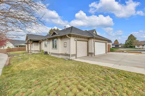 20874 Covey Ct, Bend, OR 97701