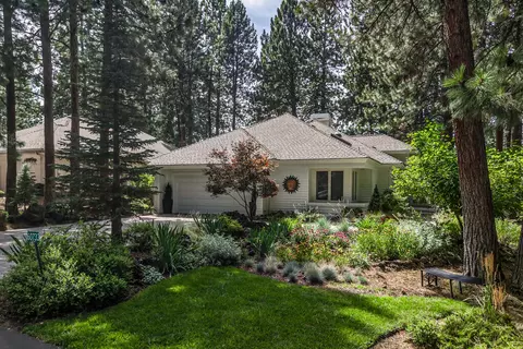 Exterior - 60733 Willow Creek Loop, Bend, OR 97702 photo 10 of 10