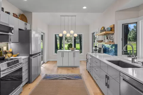Kitchen - 60733 Willow Creek Loop, Bend, OR 97702 photo 1 of 3