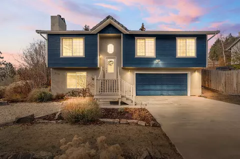 324 Mountain View Blvd, Klamath Falls, OR 97601