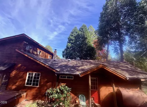 Exterior - 1956 E Fork Rd, Williams, OR 97544 photo 4 of 13