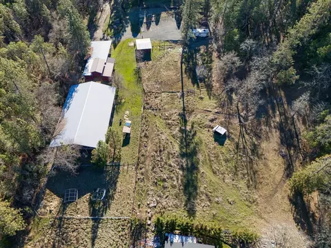 View/Area - 1956 E Fork Rd, Williams, OR 97544 photo 1 of 2