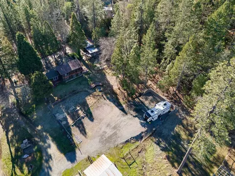 Exterior - 1956 E Fork Rd, Williams, OR 97544 photo 16 of 16