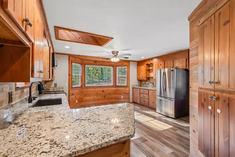 Kitchen - 1956 E Fork Rd, Williams, OR 97544 photo 4 of 4