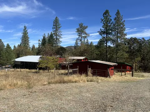 Exterior - 1956 E Fork Rd, Williams, OR 97544 photo 8 of 13
