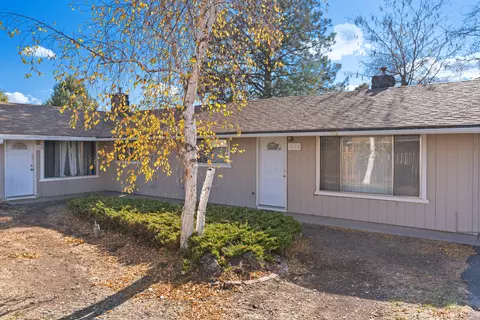 1220 SW 18th St #1220-1222, Redmond, OR 97756