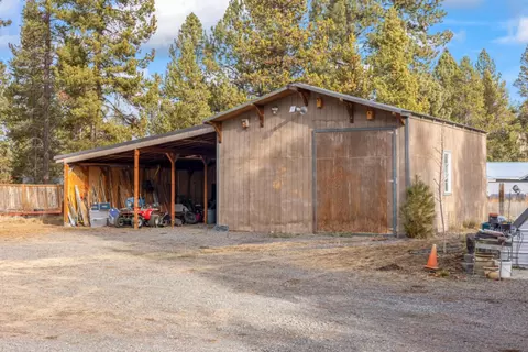 Other - 15924 Jackpine Rd, La Pine, OR 97739 photo 3 of 28