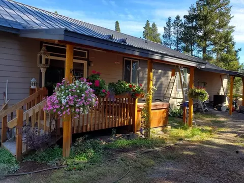 Exterior - 15924 Jackpine Rd, La Pine, OR 97739 photo 7 of 10