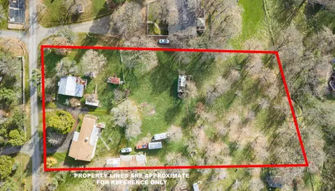 126 Haven Rd, Jacksonville, OR 97530