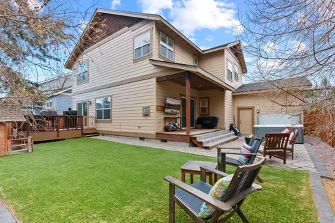 20668 Blanca Dr, Bend, OR 97701