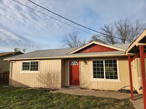 279 De Barr Ave, Medford, OR 97501