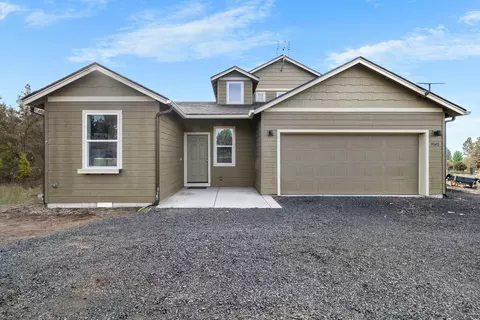 9040 SW Sand Ridge Rd, Terrebonne, OR 97760
