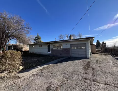 5700 Schiesel Ave, Klamath Falls, OR 97603