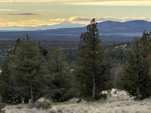 3021 SE Indian Ln, Prineville, OR 97754