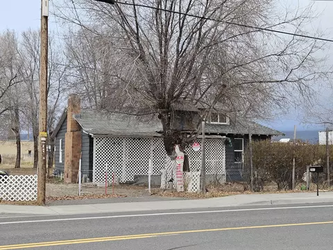 2847 Laverne Ave, Klamath Falls, OR 97603