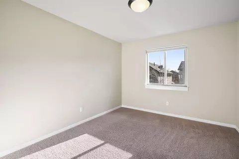 Bedroom - 20745 NE Comet Ln, Bend, OR 97701 photo 6 of 6
