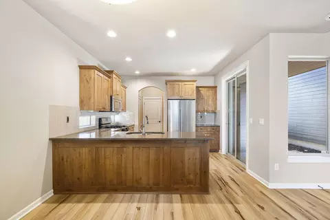 Kitchen - 20745 NE Comet Ln, Bend, OR 97701 photo 2 of 4