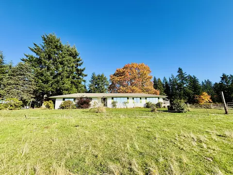 26565 SE Mattson Ln, Eagle Creek, OR 97022